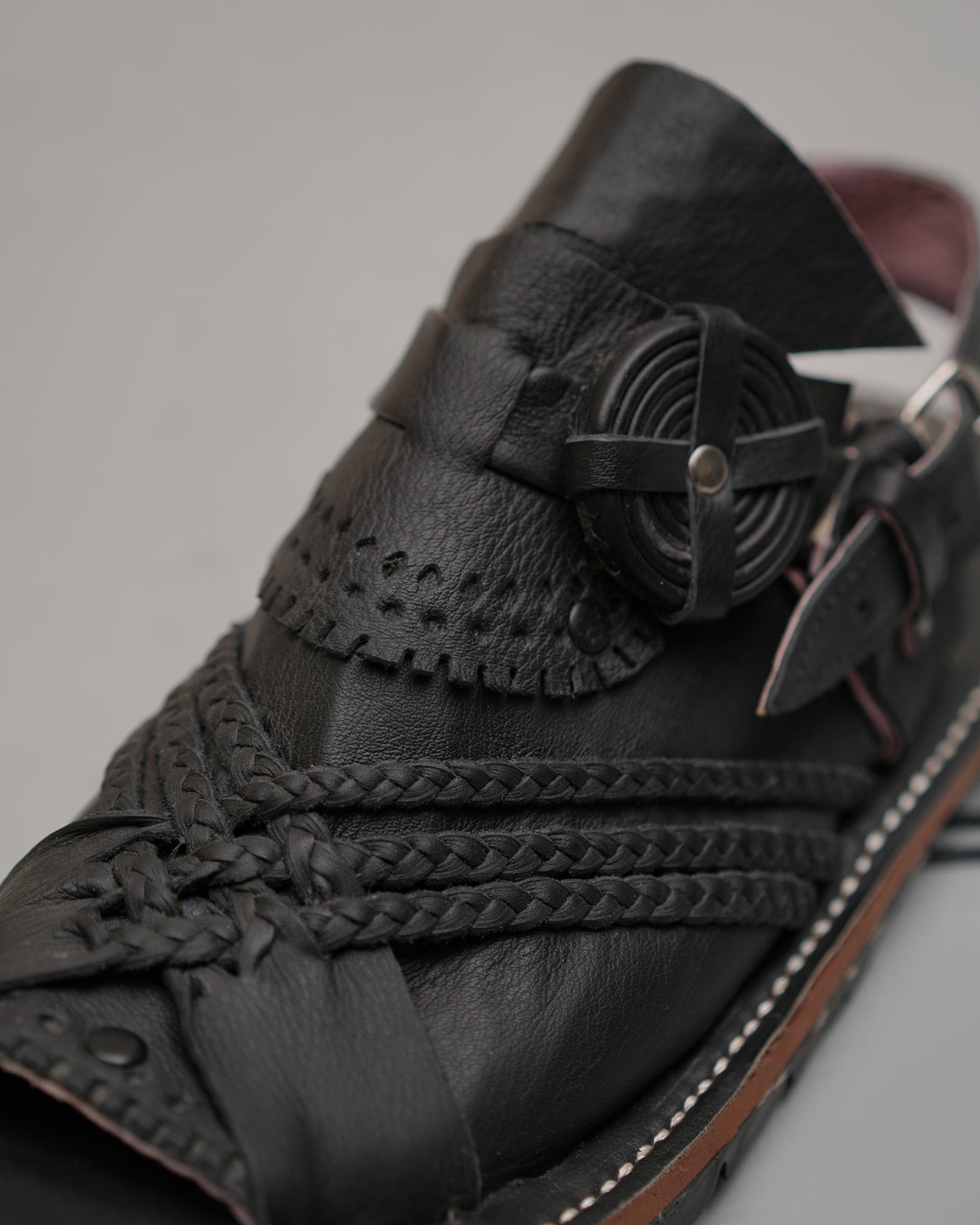 Balochi Leather Handmade Chappal - Khoja.co
