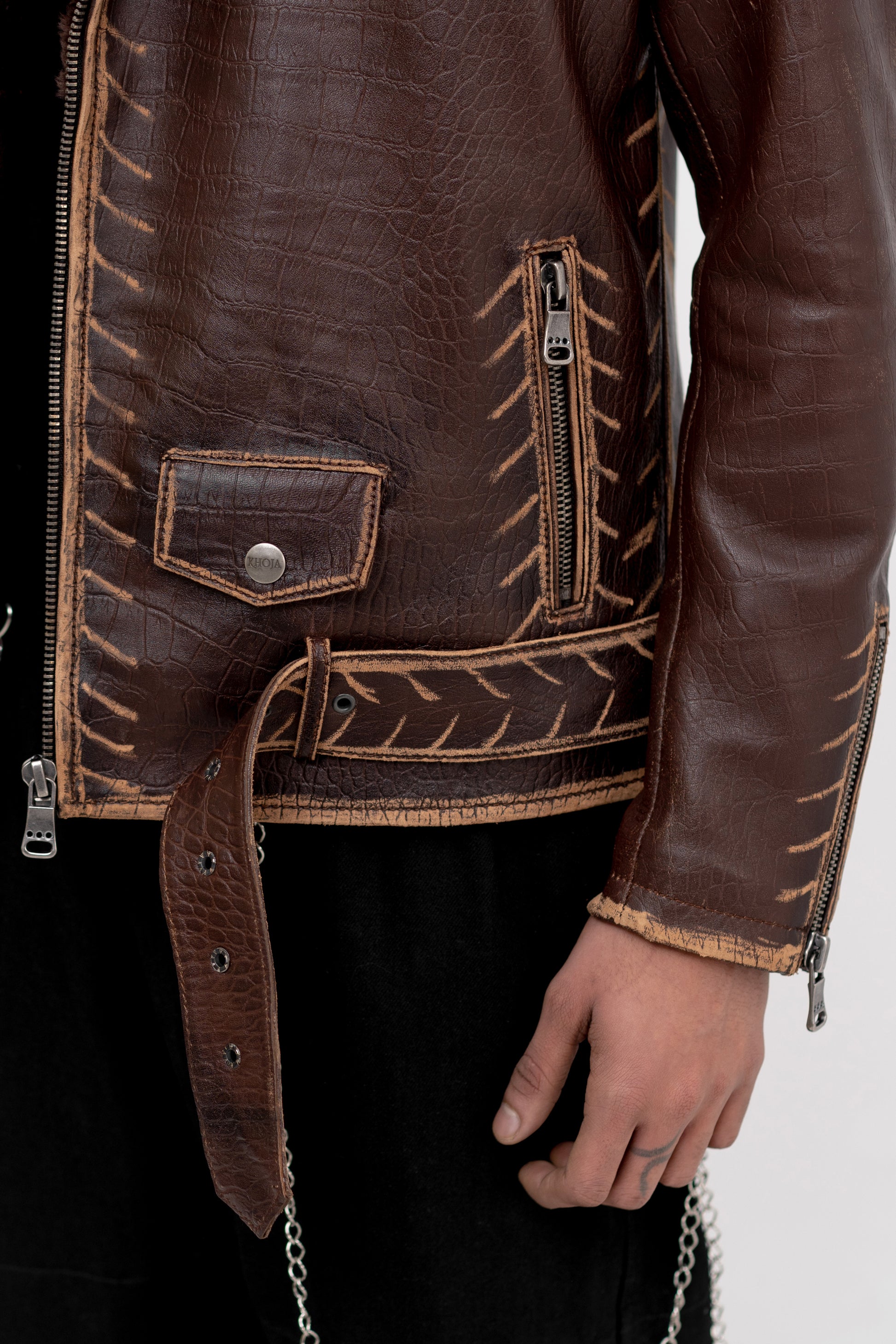 Gallery-Clad Maverick Rub Off Leather Jacket - Khoja.co