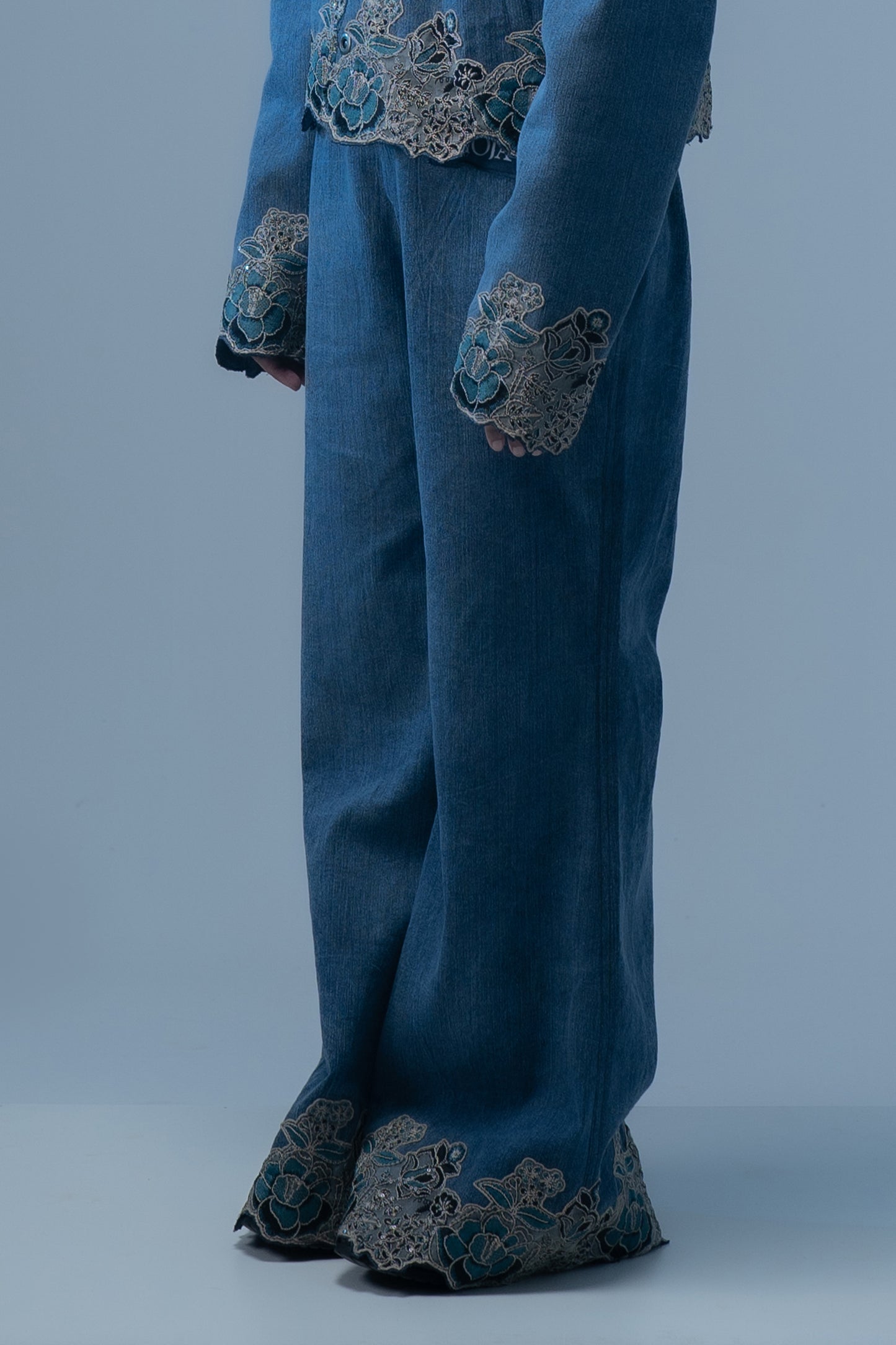 ETERNAL BLOOM ACIDWASH PANTS