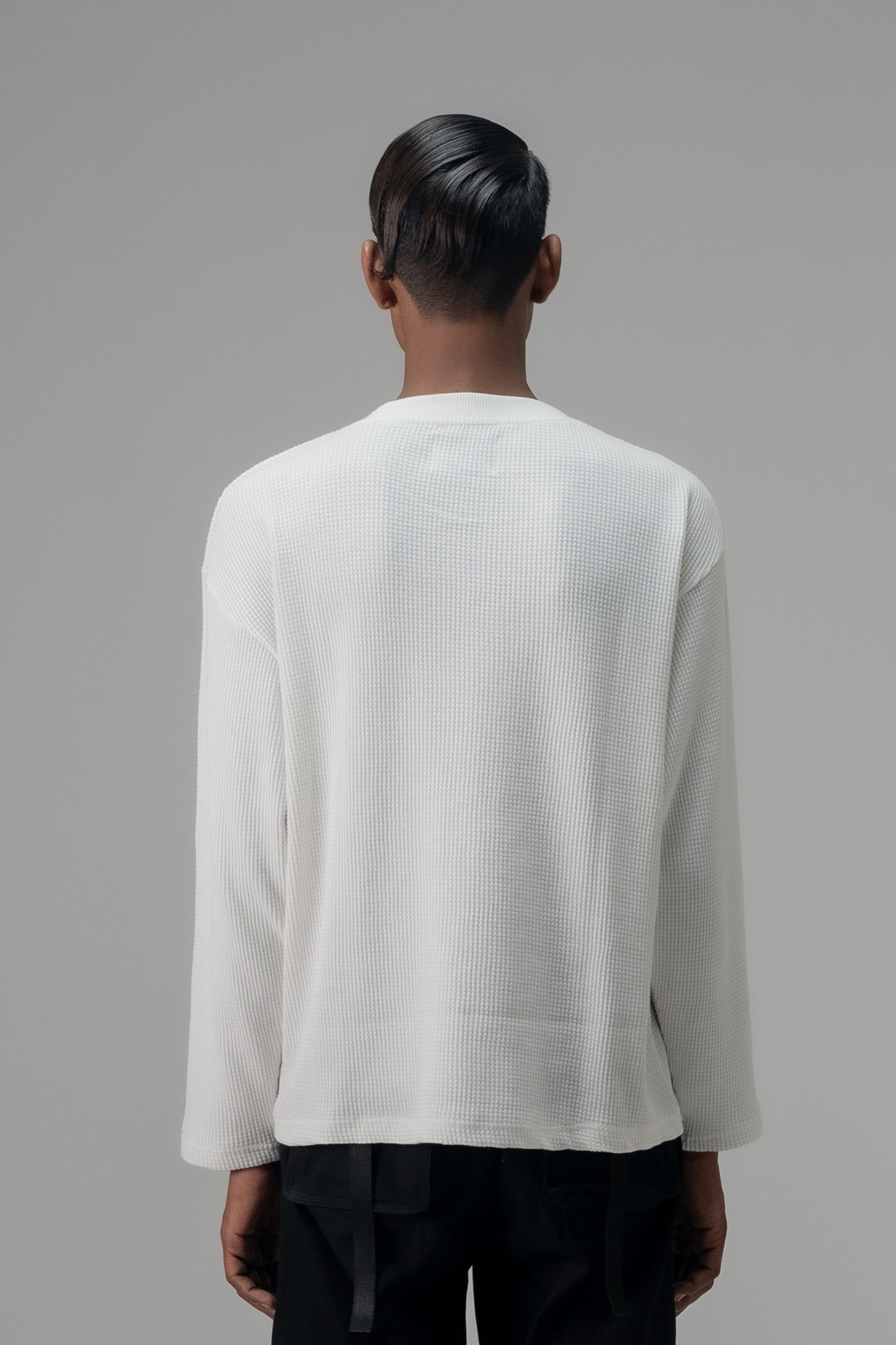 WHITE THERMAL KHOJA CREWNECK